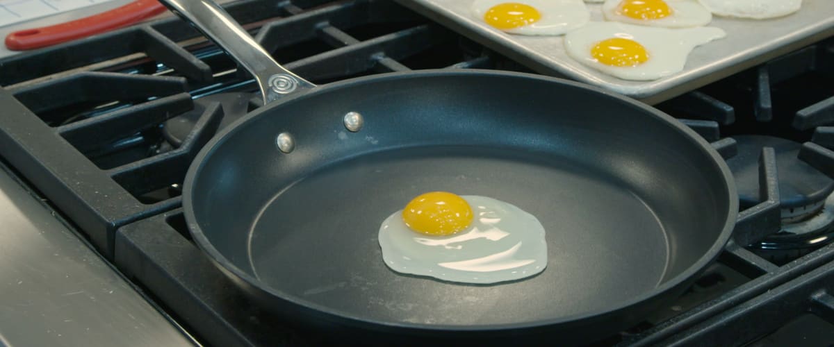 The Dos and Don'ts of Nonstick Cookware Cook's Illustrated